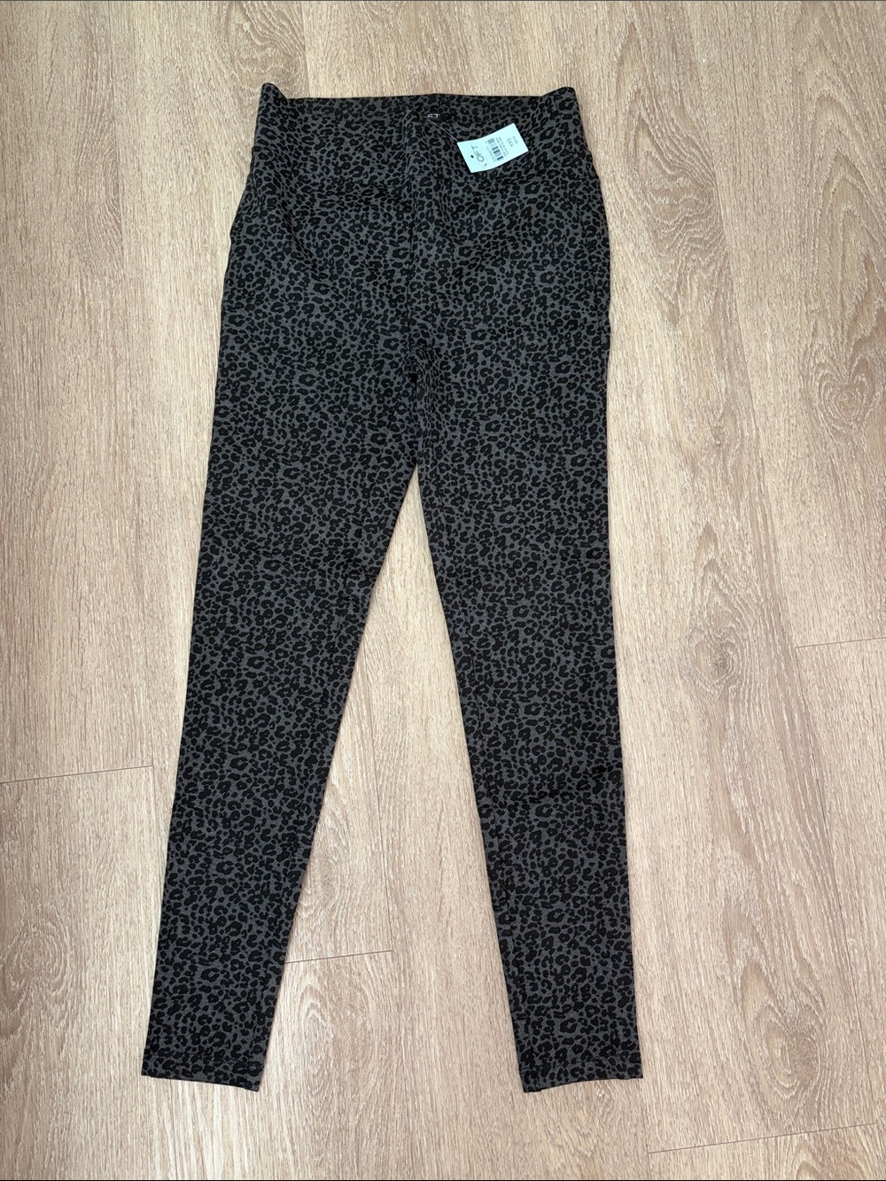 LOFT Black and Gray Leopard Print Leggings